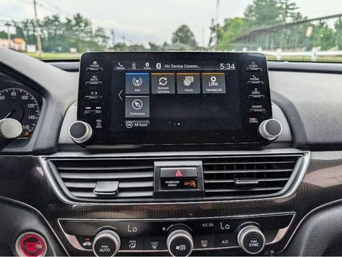 Used 2020 Honda Accord Sport image 28