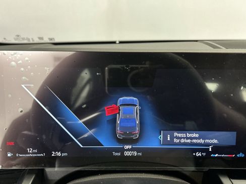 Used 2025 BMW 530i image 8