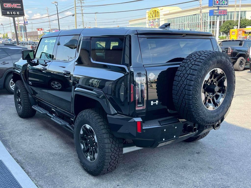 New 2024 GMC Hummer EV 2X w/ Extreme Off-Road Package AWD/4WD image 5