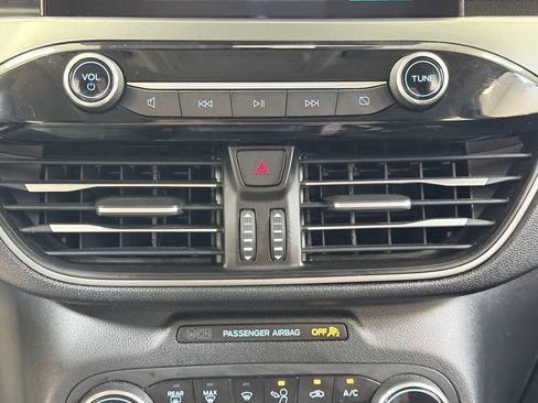 Used 2025 Ford Escape Active FWD image 45