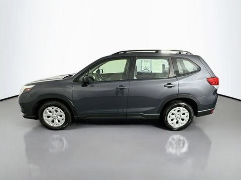 Used 2022 Subaru Forester AWD/4WD image 4