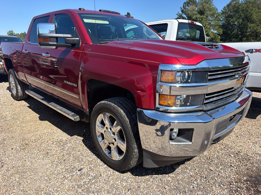 Used 2019 Chevrolet Silverado 2500 LTZ w/ Duramax Plus Package AWD/4WD image 2