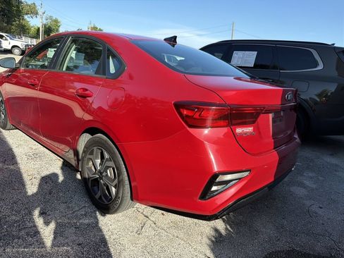 Used 2021 Kia Forte LXS FWD image 8