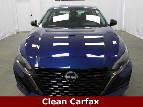 Used 2024 Nissan Altima 2.5 SR image 2