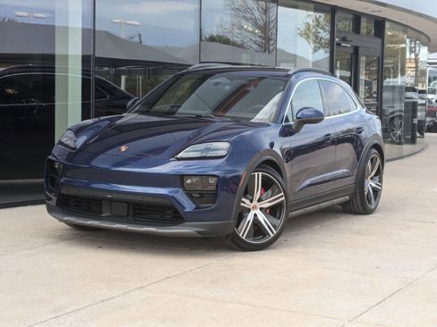 New 2025 Porsche Macan 4S Electric image 1