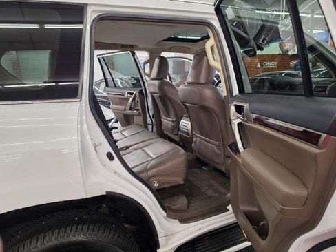Used 2015 Lexus GX 460 Luxury AWD/4WD image 11