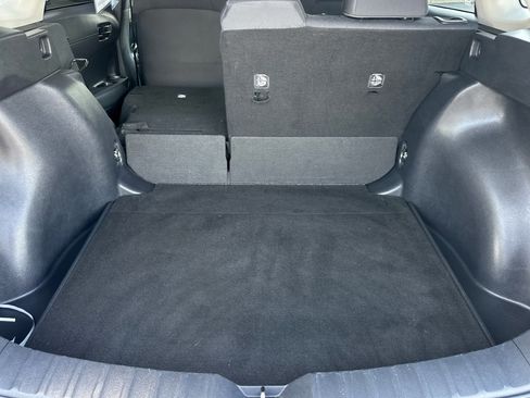 Used 2022 Toyota Corolla Cross LE image 16