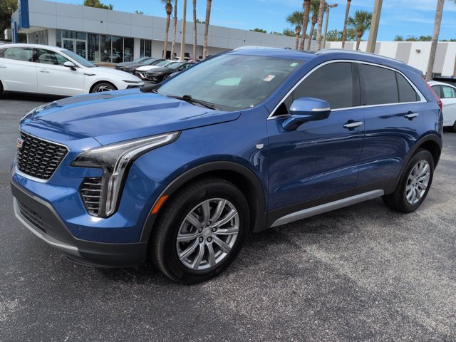 Used 2023 Cadillac XT4 Premium Luxury w/ Driver Assist Package FWD image 8