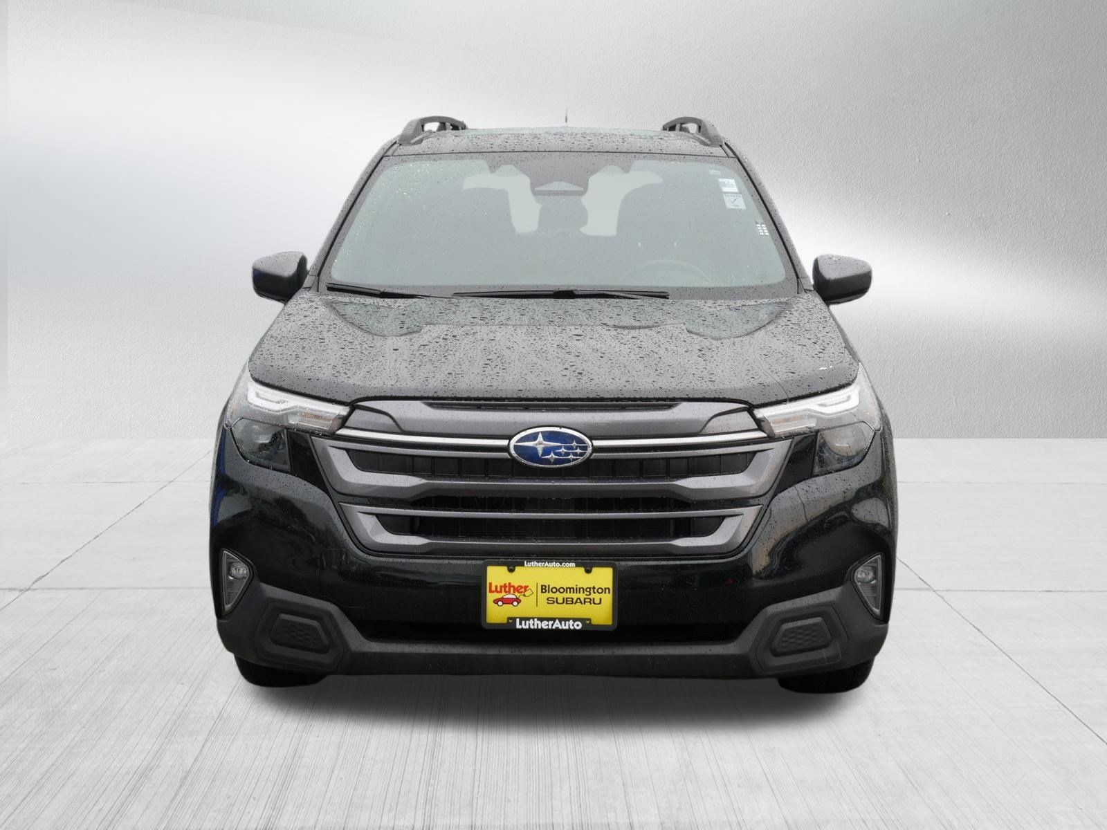 Certified 2025 Subaru Forester Premium AWD/4WD image 2