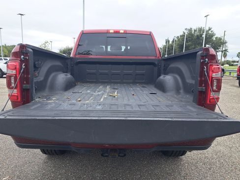 Used 2024 RAM 2500 Laramie w/ Sport Appearance Package image 7