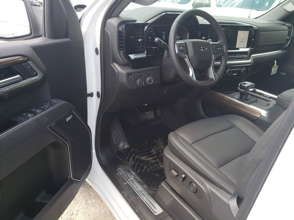 New 2026 Chevrolet Silverado 1500 RST w/ Convenience Package II AWD/4WD image 13