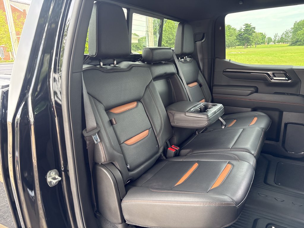 Certified 2024 GMC Sierra 1500 AT4 w/ Technology Package AWD/4WD image 56