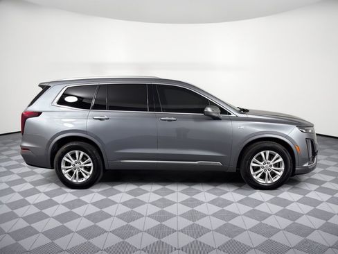 Used 2021 Cadillac XT6 Luxury FWD image 8