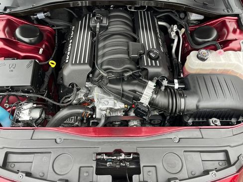 Used 2023 Chrysler 300 C image 24