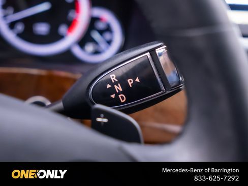 Used 2011 Mercedes-Benz E 550 4MATIC Sedan image 27