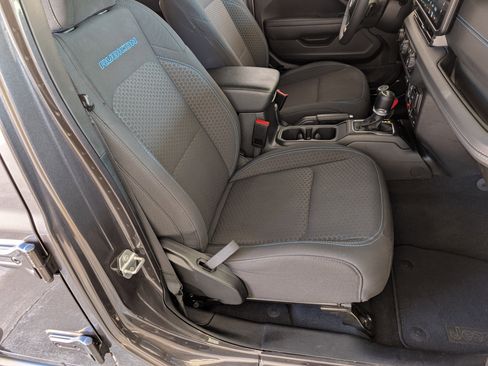 Used 2025 Jeep Wrangler Unlimited Rubicon 4xe w/ Convenience Group image 20