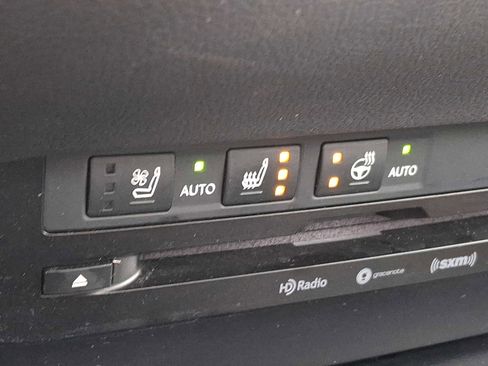 Used 2020 Lexus ES 350 w/ Premium Package image 23