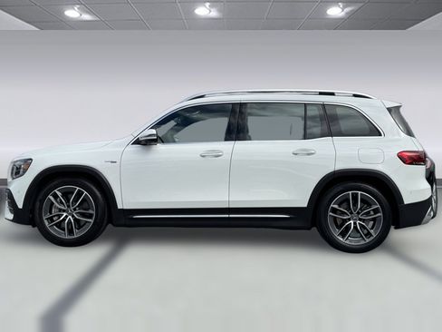 Certified 2022 Mercedes-Benz GLB 35 AMG 4MATIC image 2