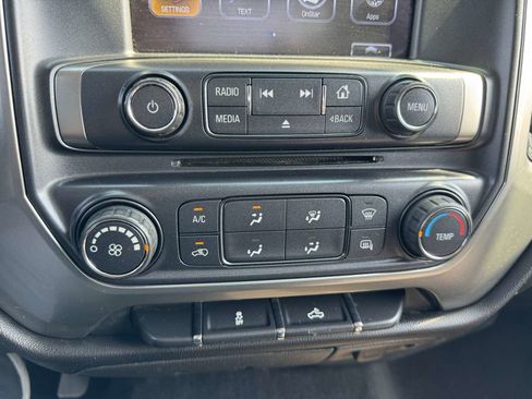 Used 2018 Chevrolet Silverado 1500 LT w/ Trailering Package image 32