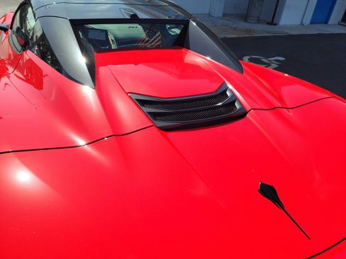 Used 2023 Chevrolet Corvette Stingray Premium Conv w/ Z51 Performance Package RWD image 8