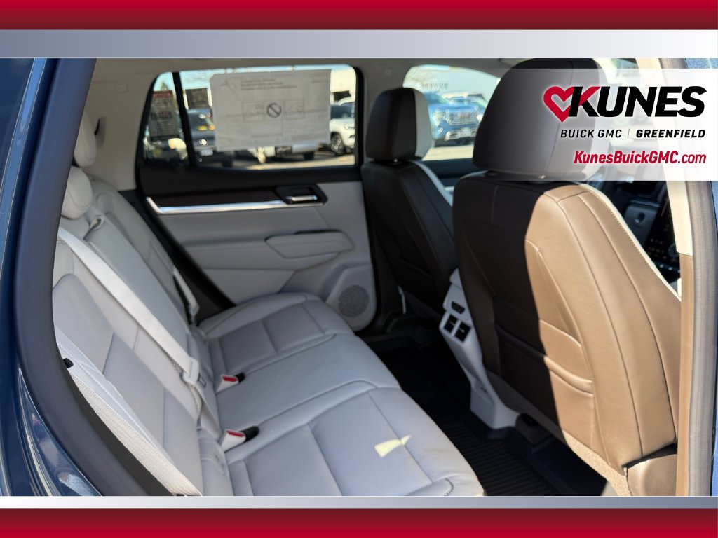 New 2027 GMC Terrain Denali w/ LPO, Floor Liner Package AWD/4WD image 43