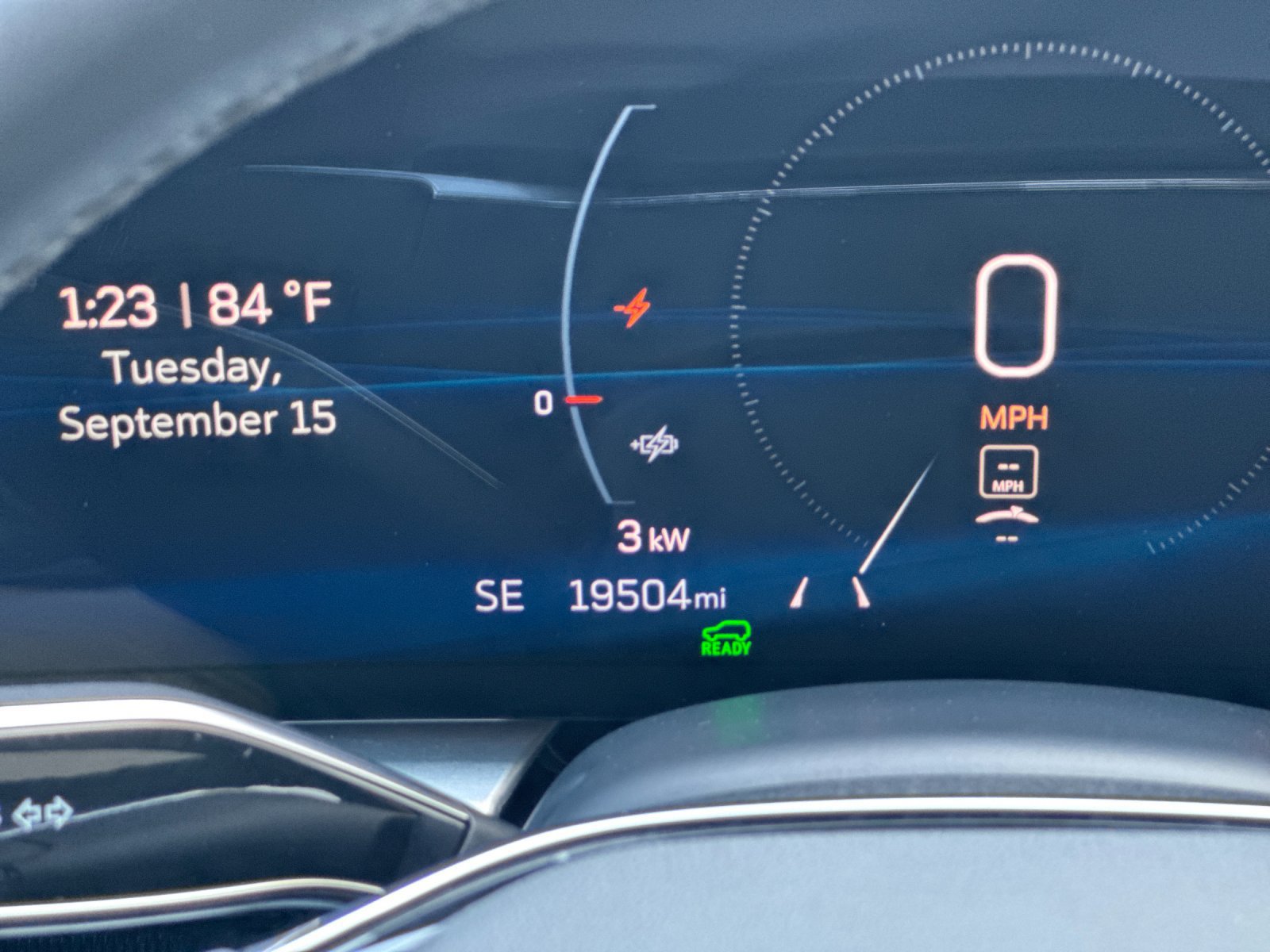 Used 2024 Cadillac Lyriq Sport RWD image 32