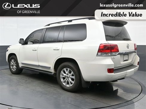 Used 2018 Toyota Land Cruiser w/ Carpet Mat Package image 6