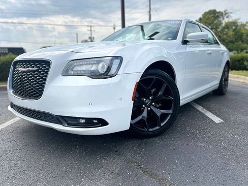 Used 2021 Chrysler 300 S image 4
