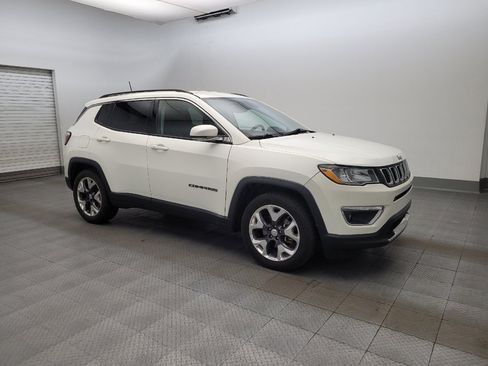 Used 2019 Jeep Compass Limited FWD image 10