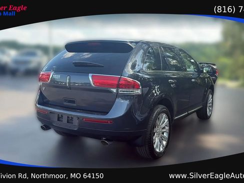 Used 2013 Lincoln MKX AWD image 5