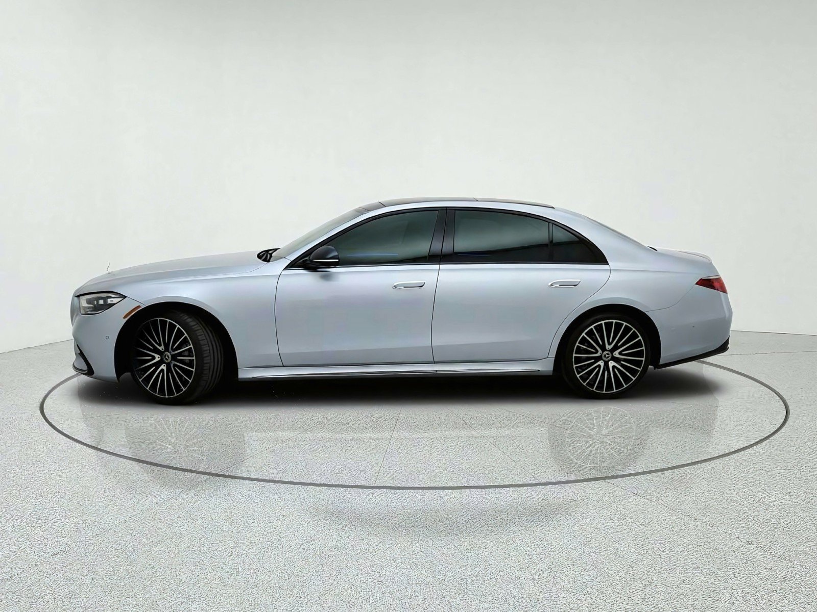 Certified 2023 Mercedes-Benz S 580 4MATIC Sedan image 14