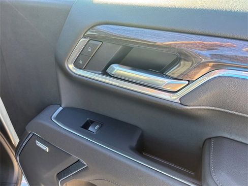 New 2025 Chevrolet Silverado 1500 LTZ w/ LTZ Premium Package image 16