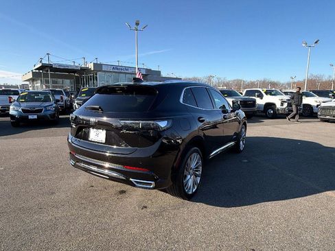 New 2025 Buick Envision Avenir image 7