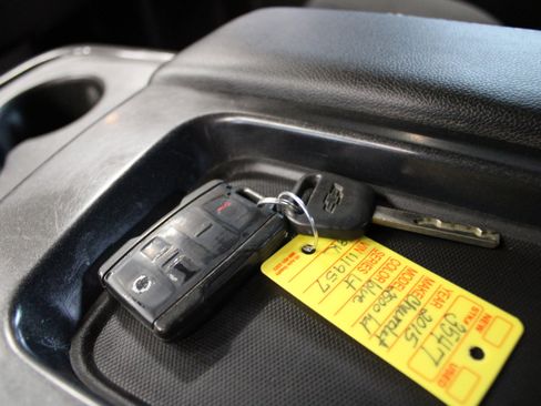 Used 2015 Chevrolet Silverado 2500 LT image 25