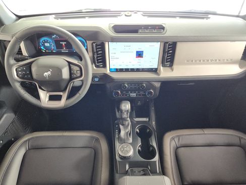 New 2026 Ford Bronco Outer Banks image 15