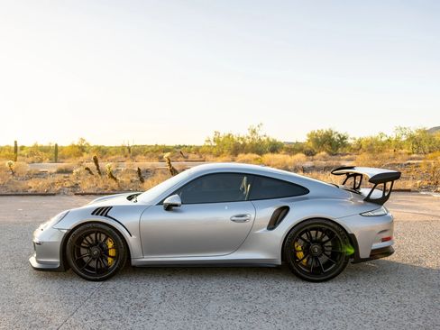Used 2016 Porsche 911 GT3 RS image 30