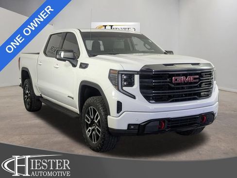 Used 2023 GMC Sierra 1500 AT4 w/ AT4 Premium Package AWD/4WD image 1