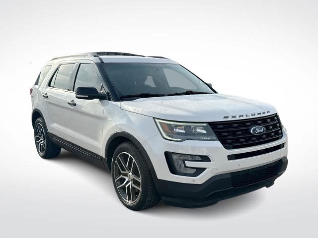 Certified 2017 Ford Explorer Sport w/ Equipment Group 401A AWD/4WD image 2