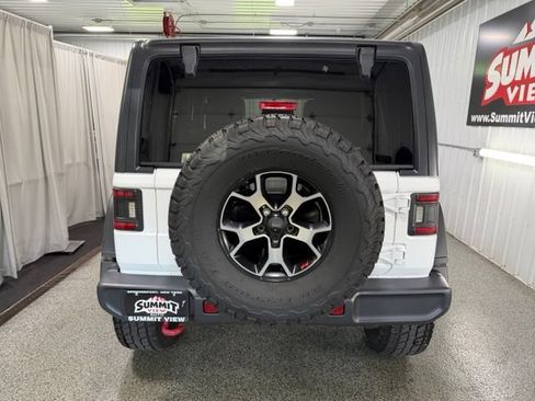 Used 2018 Jeep Wrangler Unlimited Rubicon AWD/4WD image 5
