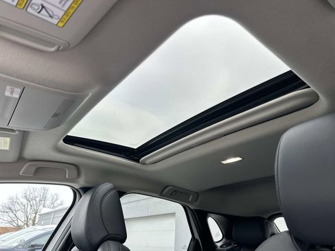 Certified 2025 MAZDA CX-30 AWD 2.5 S w/ Premium Package image 28