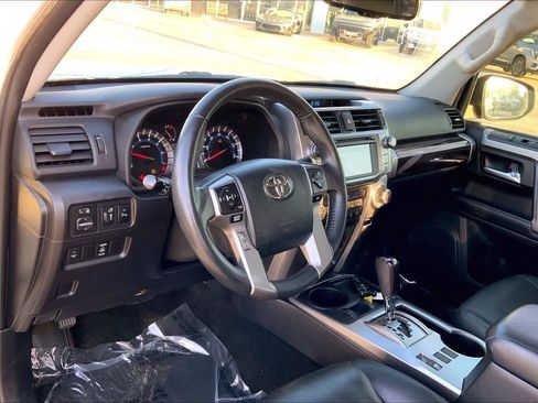 Used 2018 Toyota 4Runner Limited image 17