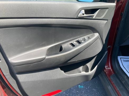 Used 2019 Hyundai Tucson SE AWD/4WD image 13