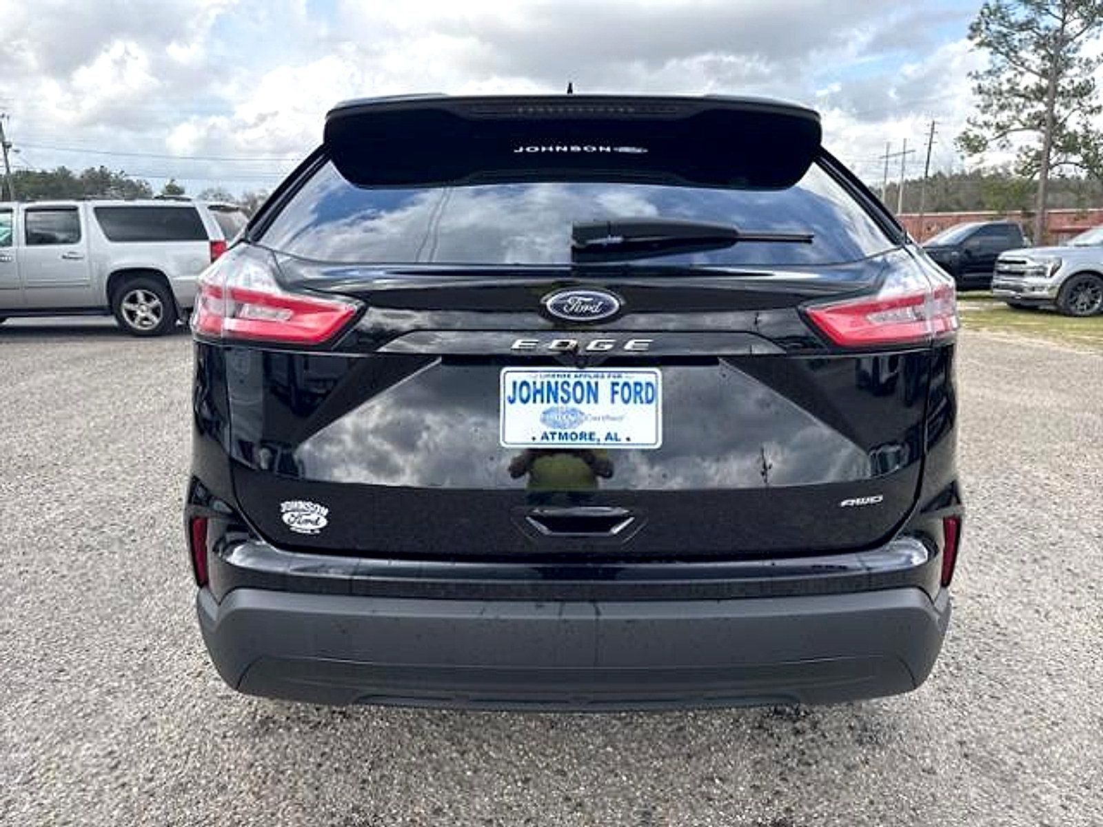 Used 2024 Ford Edge SE AWD/4WD image 6