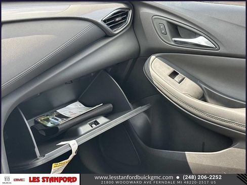 Certified 2023 Buick Encore GX Select w/ Sport Touring Package FWD image 33
