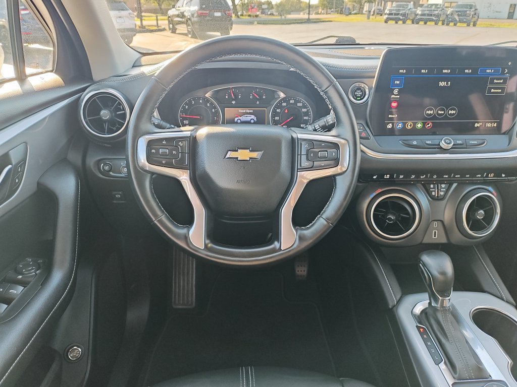 Used 2024 Chevrolet Blazer LT FWD image 16