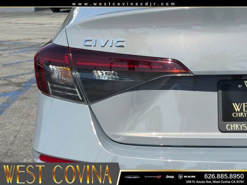 Used 2025 Honda Civic Sport image 14