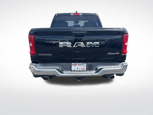 New 2026 RAM 1500 4x4 Crew Cab image 4