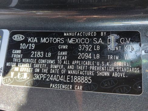 Used 2020 Kia Forte LXS FWD image 33