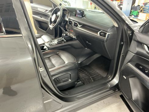 Used 2020 MAZDA CX-5 Grand Touring w/ GT Premium Package AWD/4WD image 16