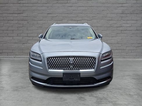 Used 2023 Lincoln Nautilus Reserve w/ Equipment Group 201A FWD image 2